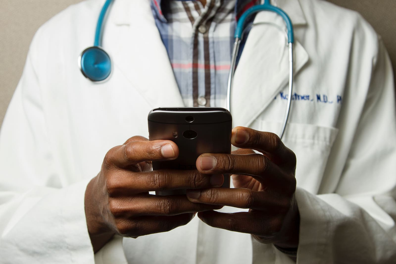 Reduce risk with remote care through telehealth technology